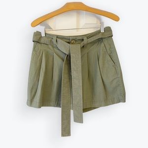 NWOT A New Day Shorts Olive Green Belted 4